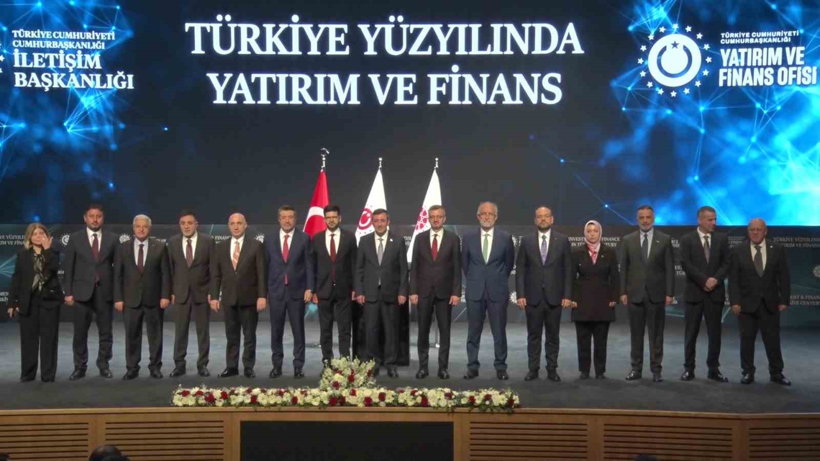 Cumhurbaşkanı Yardımcısı Yılmaz: "Türkiye ekonomisi, dünya ekonomisinin 1.8 puan üstünde yıllık ortalama 5,3 büyüme kaydetmiştir"