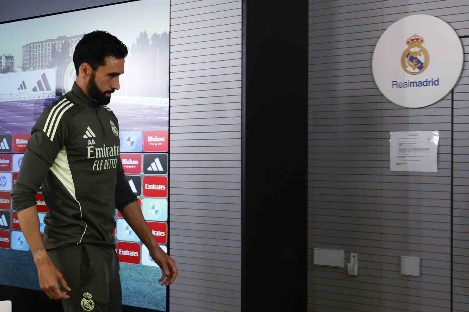 Real Madrid Teknik Direktörü Alvaro Arbeloa görevini bırakacağını açıkladı
