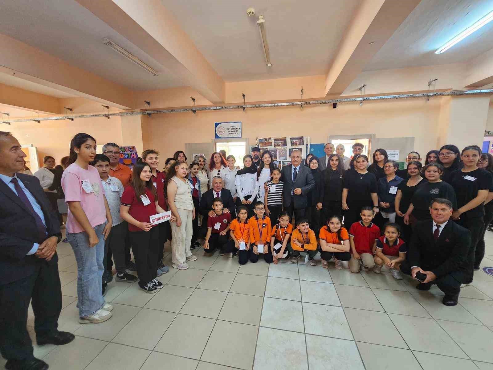 Gen&ccedil;liğin &uuml;reten g&uuml;c&uuml; Burhaniye&rsquo;de sergilendi
