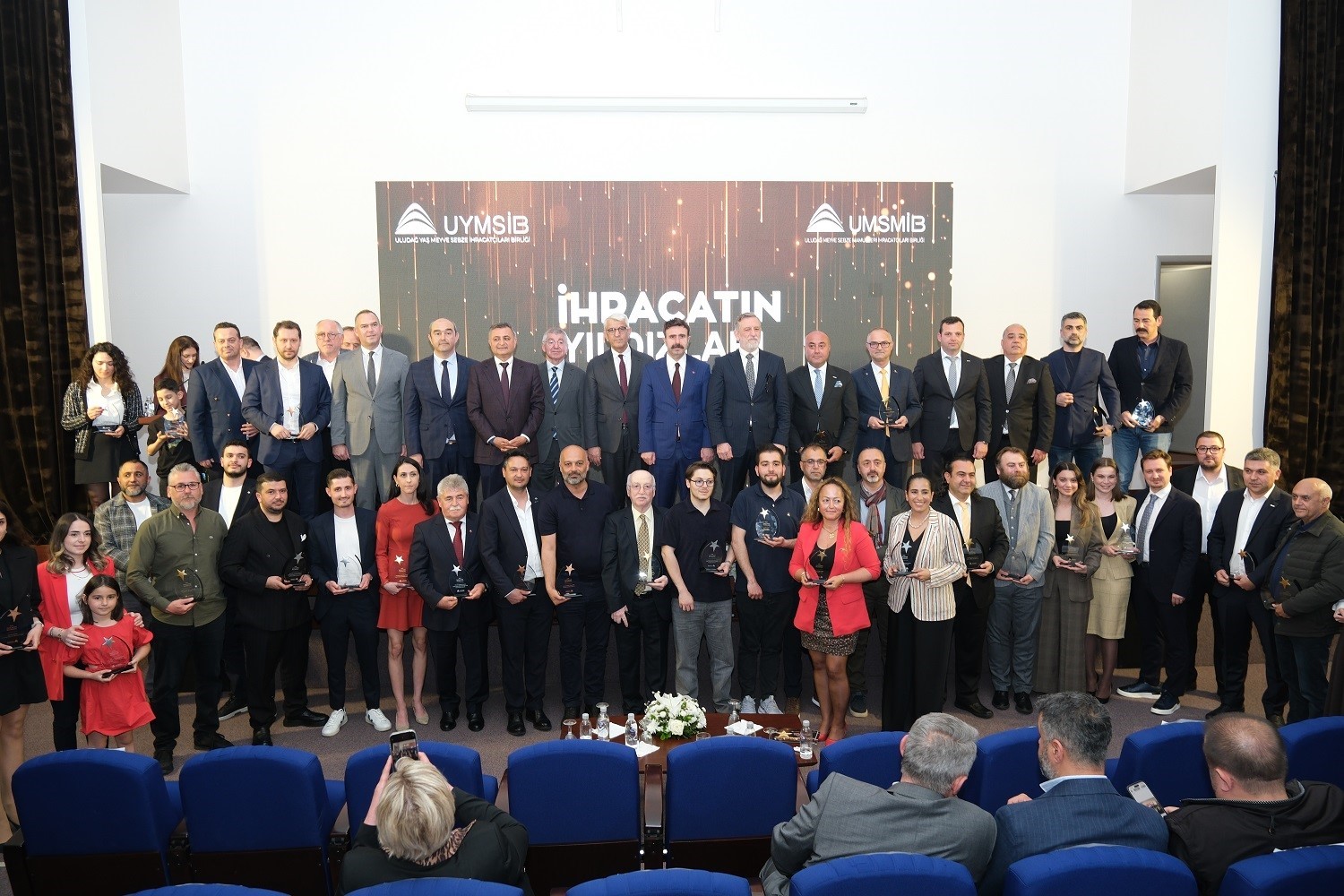 Bursa&rsquo;da tarım ve gıda ihracatının devleri &ouml;d&uuml;llerini aldı
