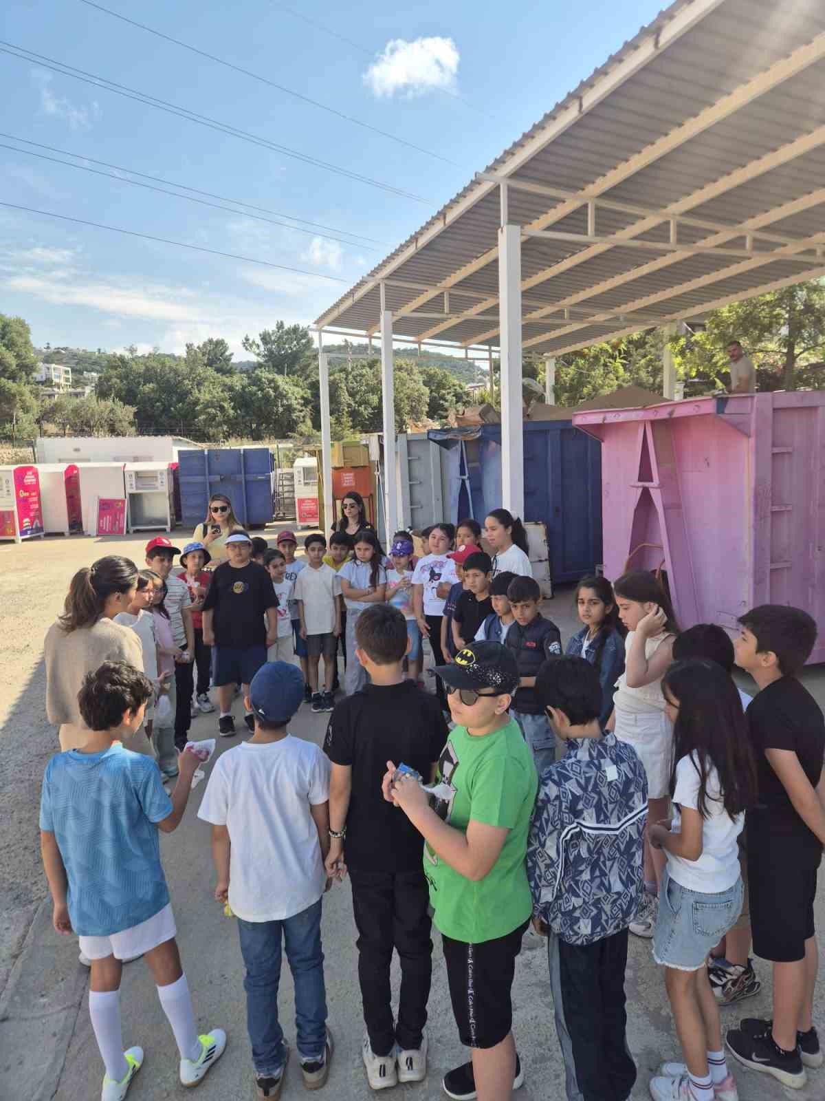 Bodrum&rsquo;da &ouml;ğrencilere sıfır atık eğitimi
