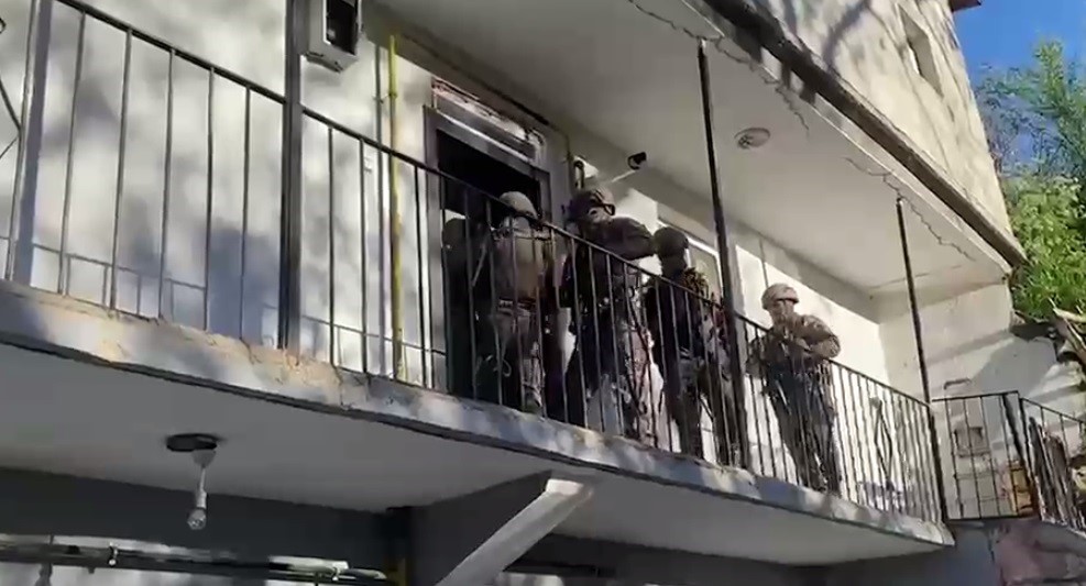 IBAN ile kara para aklayan şebekeye darbe
