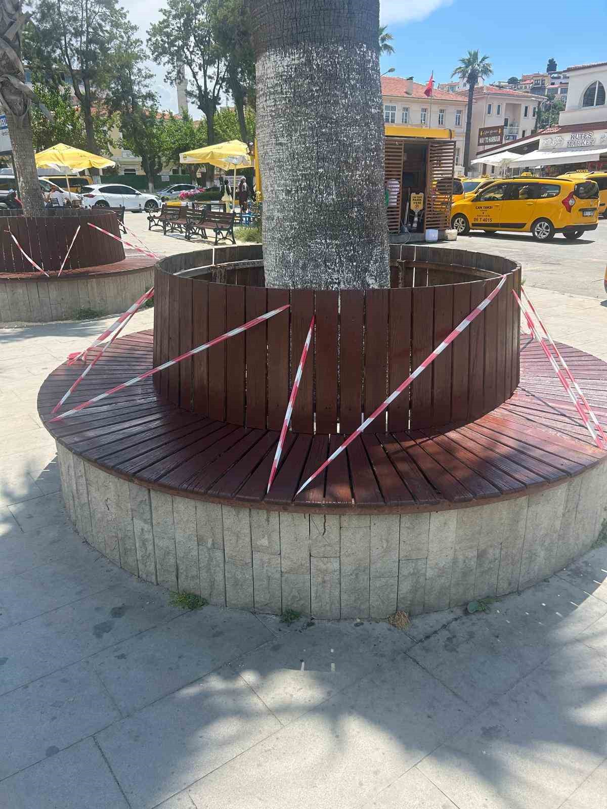 Kuşadası&rsquo;nda bakım ve onarım &ccedil;alışmaları hız kesmiyor
