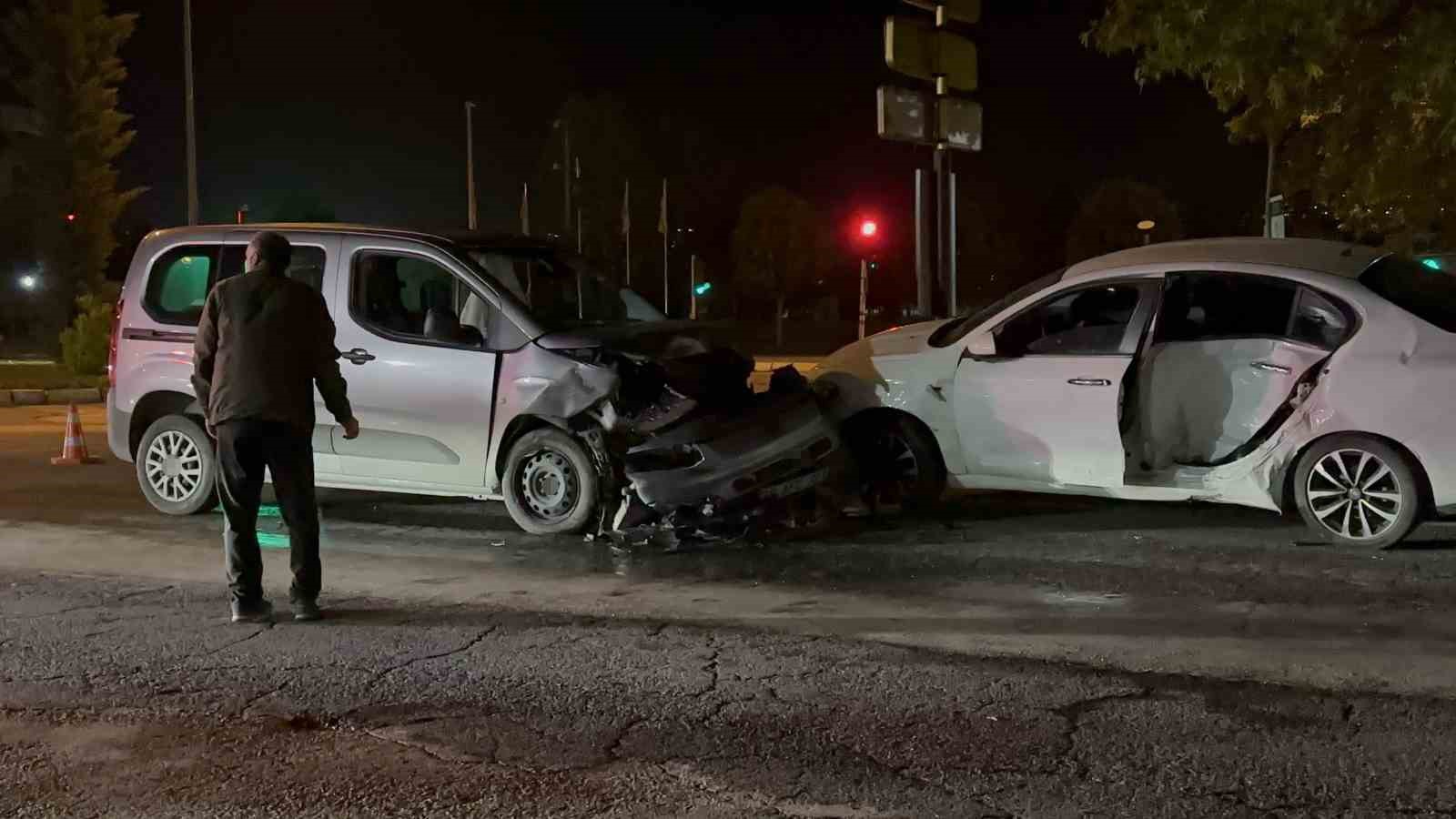 Elazığ’da trafik kazası: 4 yaralı