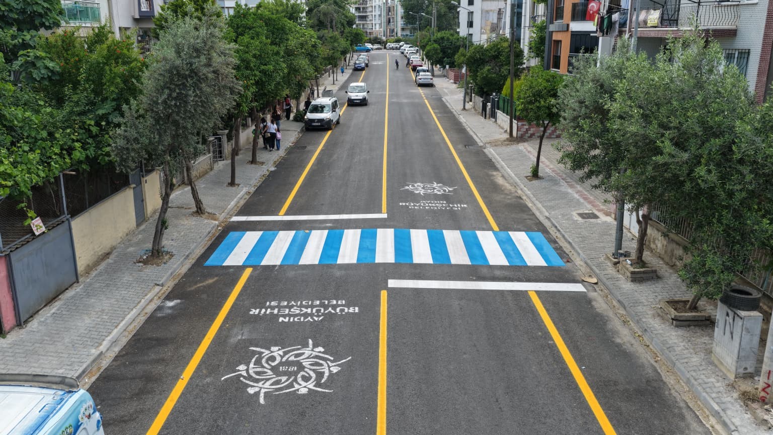 Büyükşehir, Fidanlık Caddesi’ni yeniledi