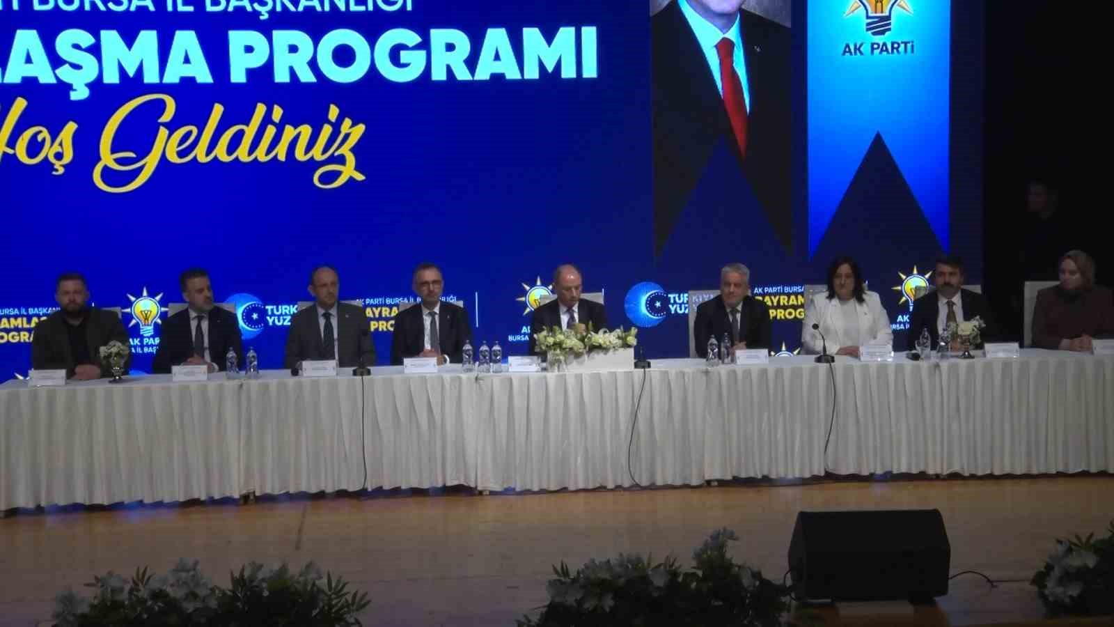 Efkan Ala&rsquo;dan CHP&rsquo;ye sert eleştiri..."Muhalefetin i&ccedil;i Orta Doğu kadar karışık"
