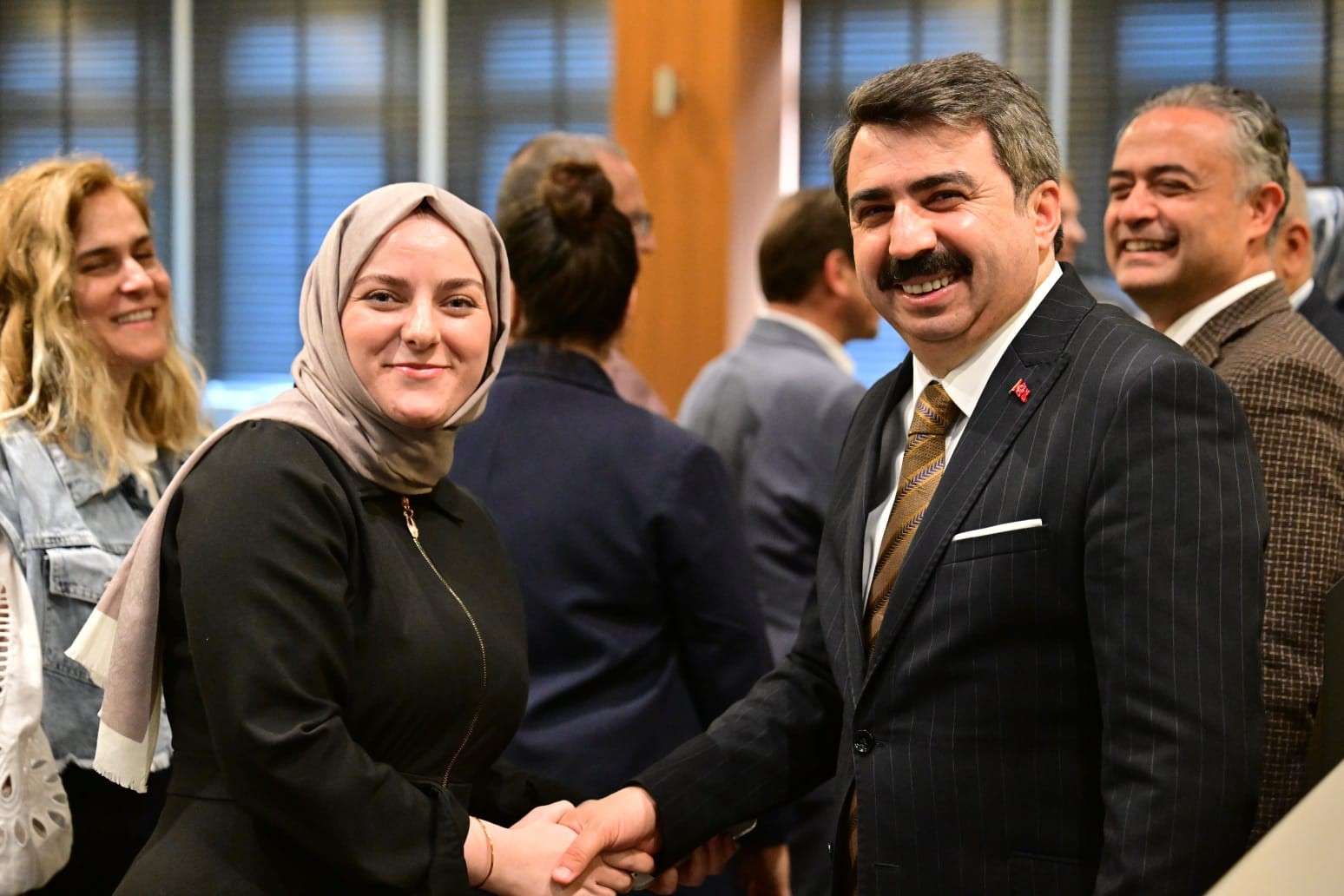 Başkan Oktay Yılmaz belediye personeliyle bayramlaştı