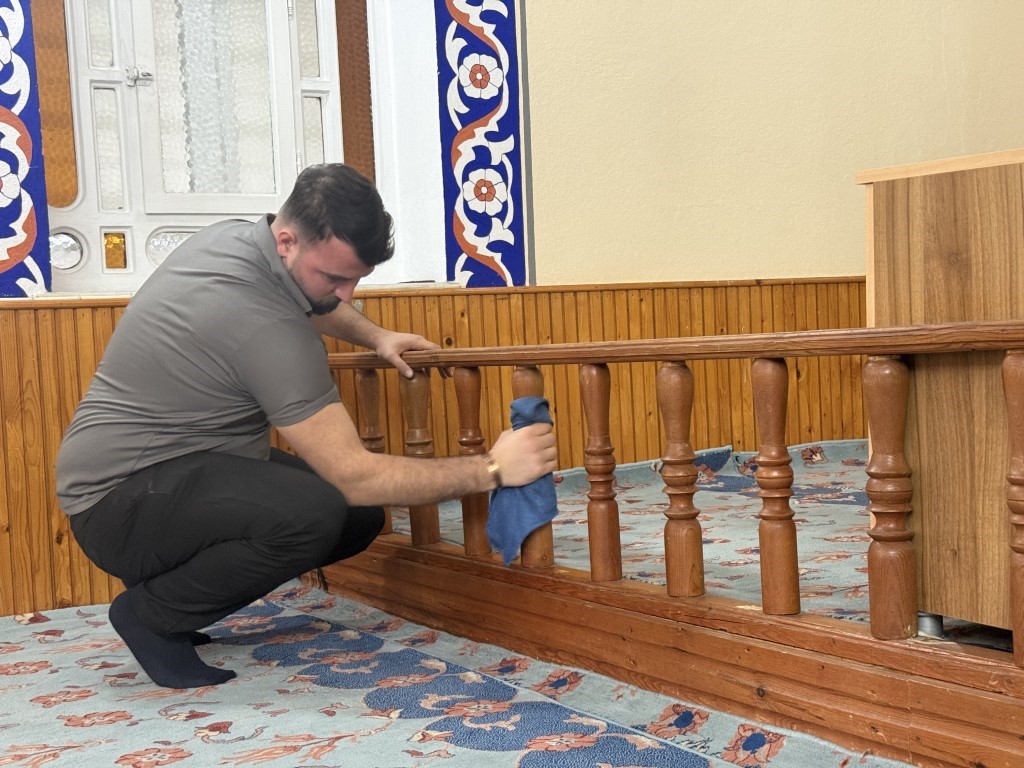 Kartepe’de camiler Kurban Bayramı öncesi ibadete hazırlanıyor
