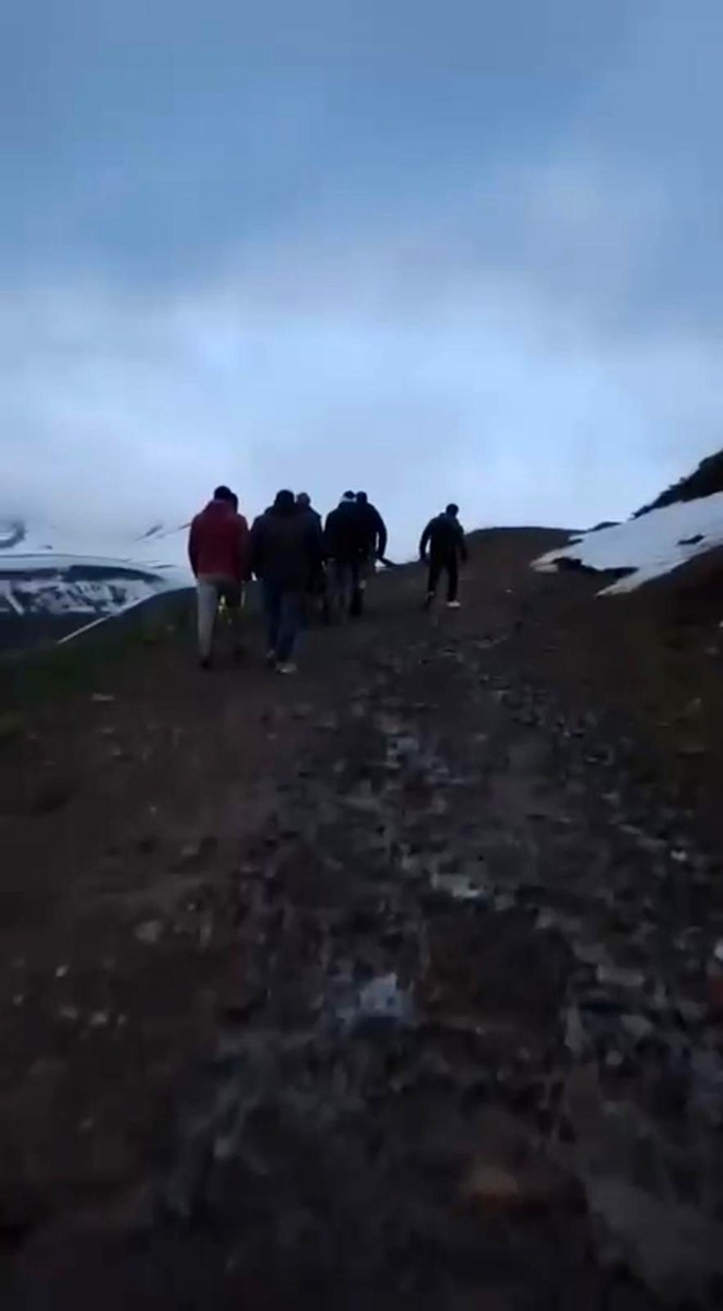 Tunceli’de dağlık alanda mahsur kalan vatandaş 11 saatlik çalışmayla kurtarıldı