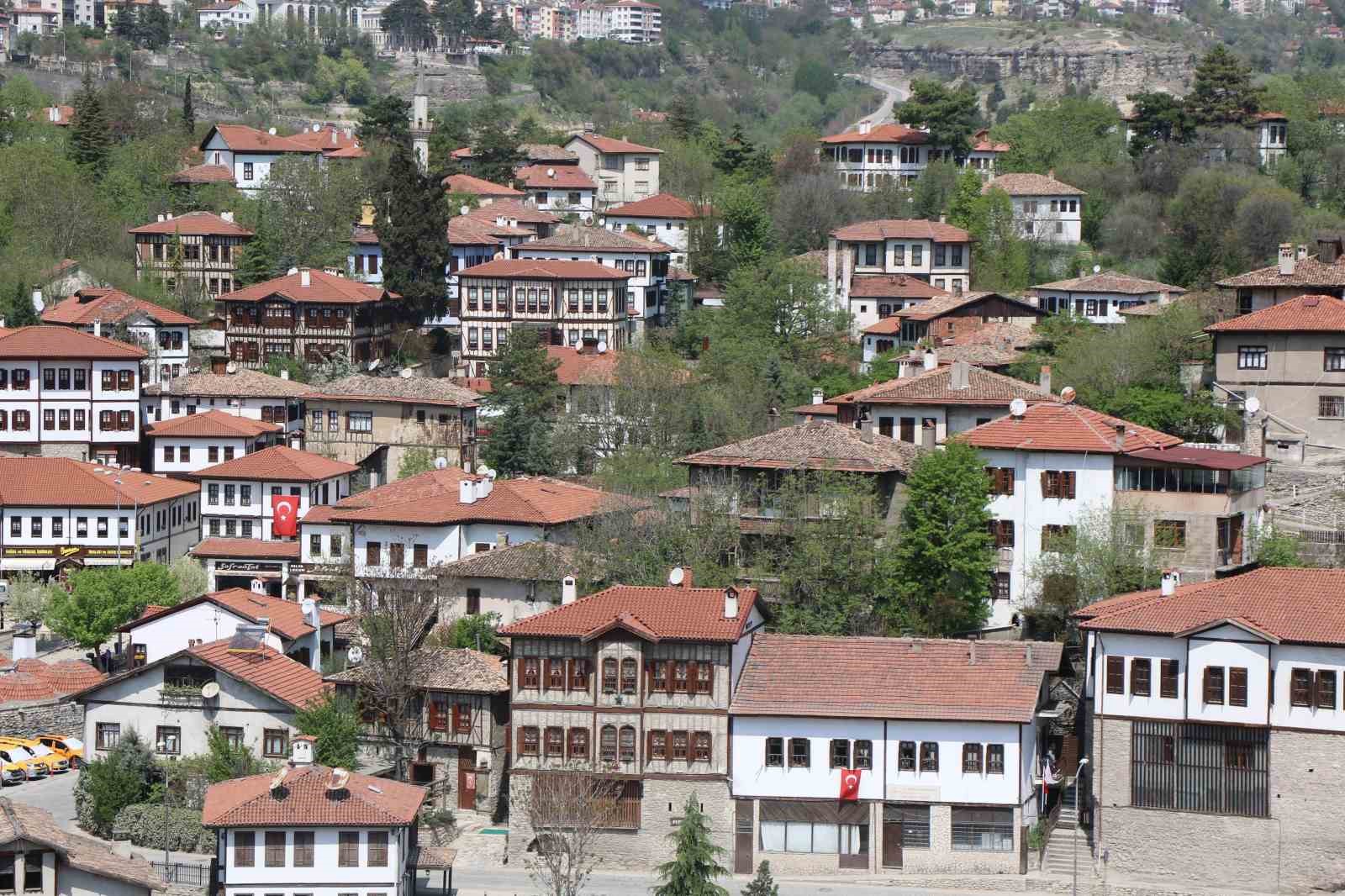 Osmanlı kenti Safranbolu&rsquo;da Kurban Bayramı hazırlıkları tamamlandı
