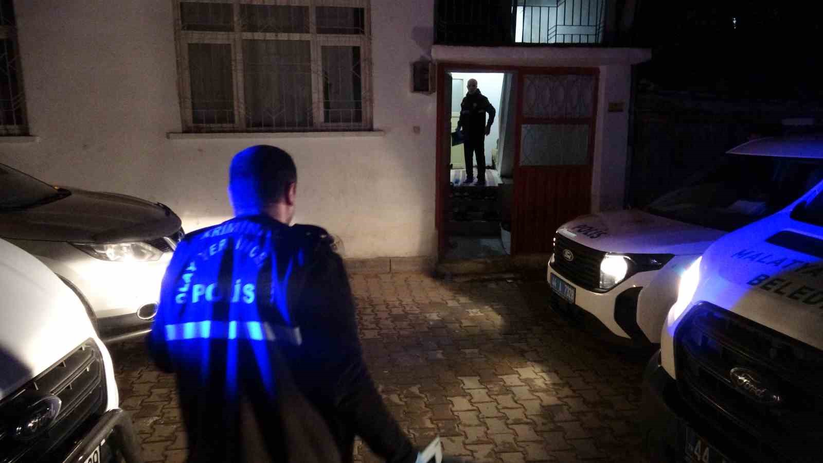 Malatya’da bir kişi evinde ölü bulundu