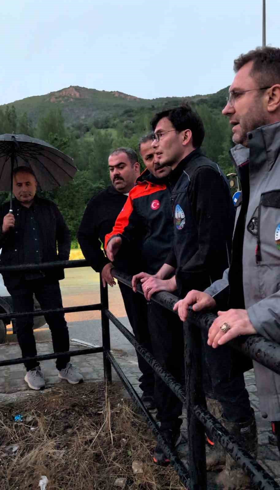 Başkan Yazıcıoğlu&rsquo;ndan sağanak sonrası vatandaşlara destek
