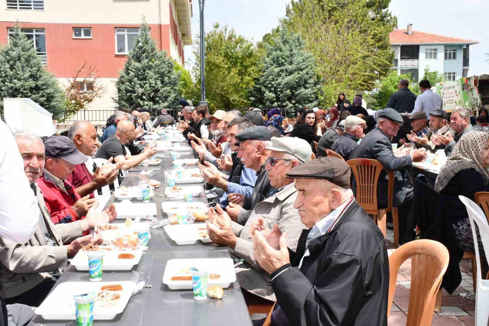 Beylikova’da  yağmur ve şükür duası yapıldı