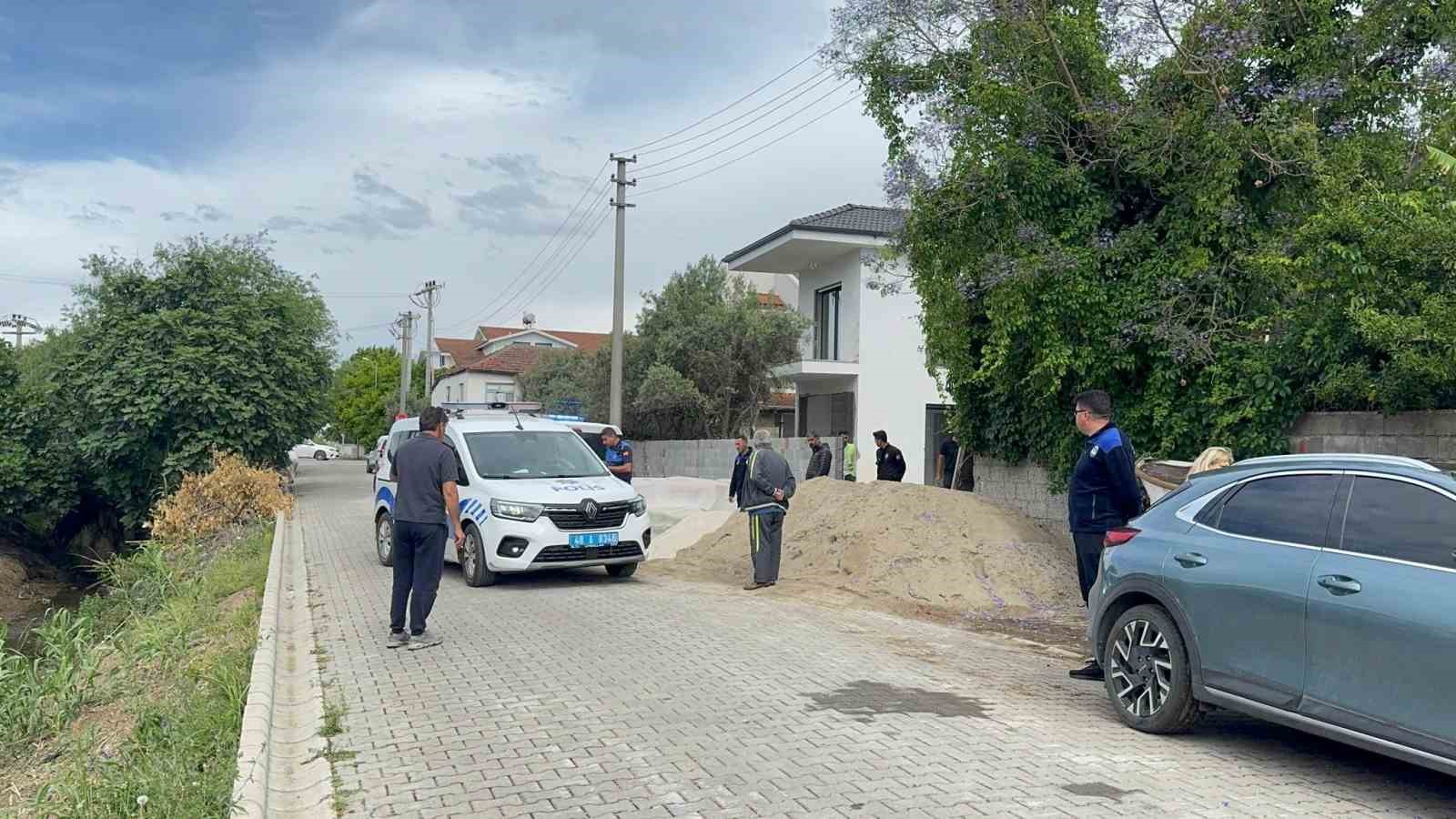 Vali Akbıyık, Başkan Karaca’yı hastanede ziyaret etti
