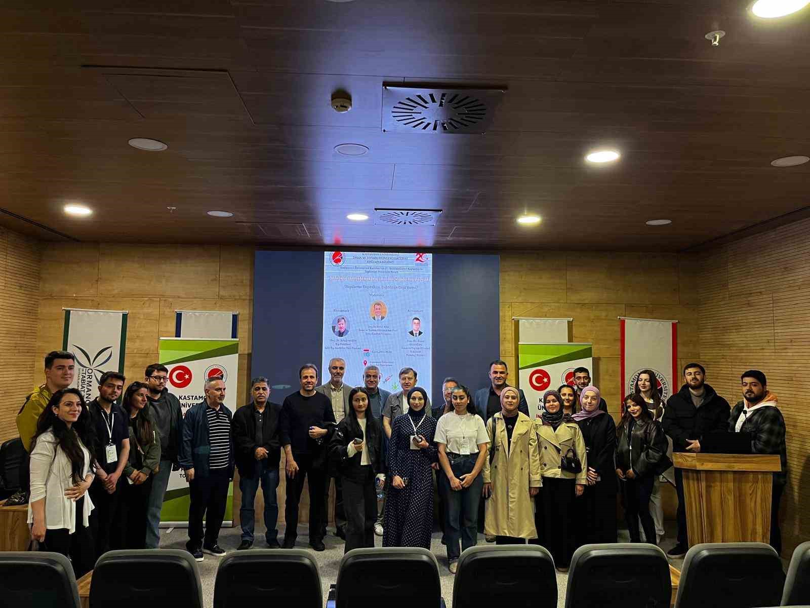 Kastamonu &Uuml;niversitesi&rsquo;nde madde bağımlılığına karşı panel

