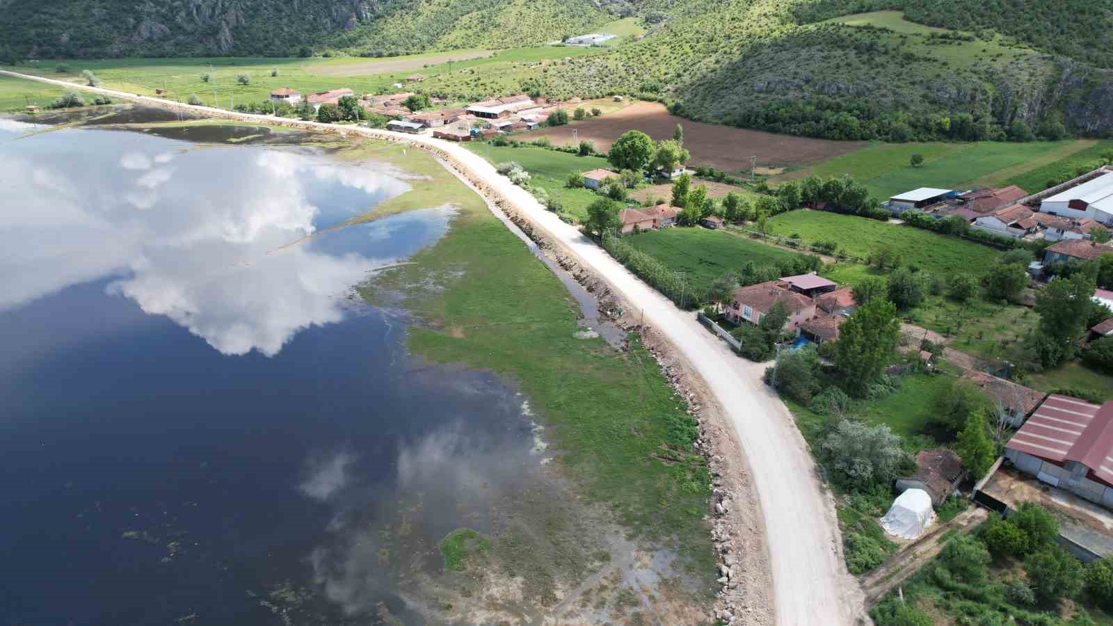 Tokat&rsquo;ta DSİ ekiplerinden taşkın n&ouml;beti: Nehir anbean takip ediliyor
