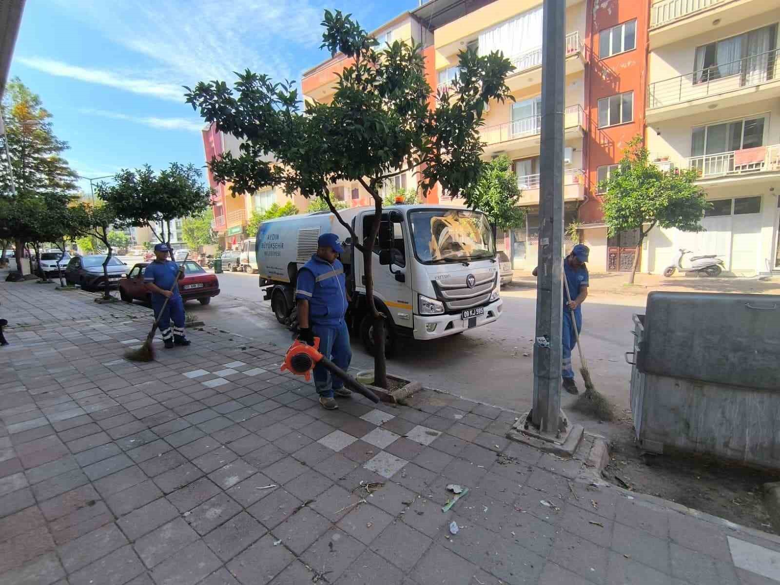 Aydın Büyükşehir Belediyesi’nden Didim ve Kuşadası’nda bayram çalışması