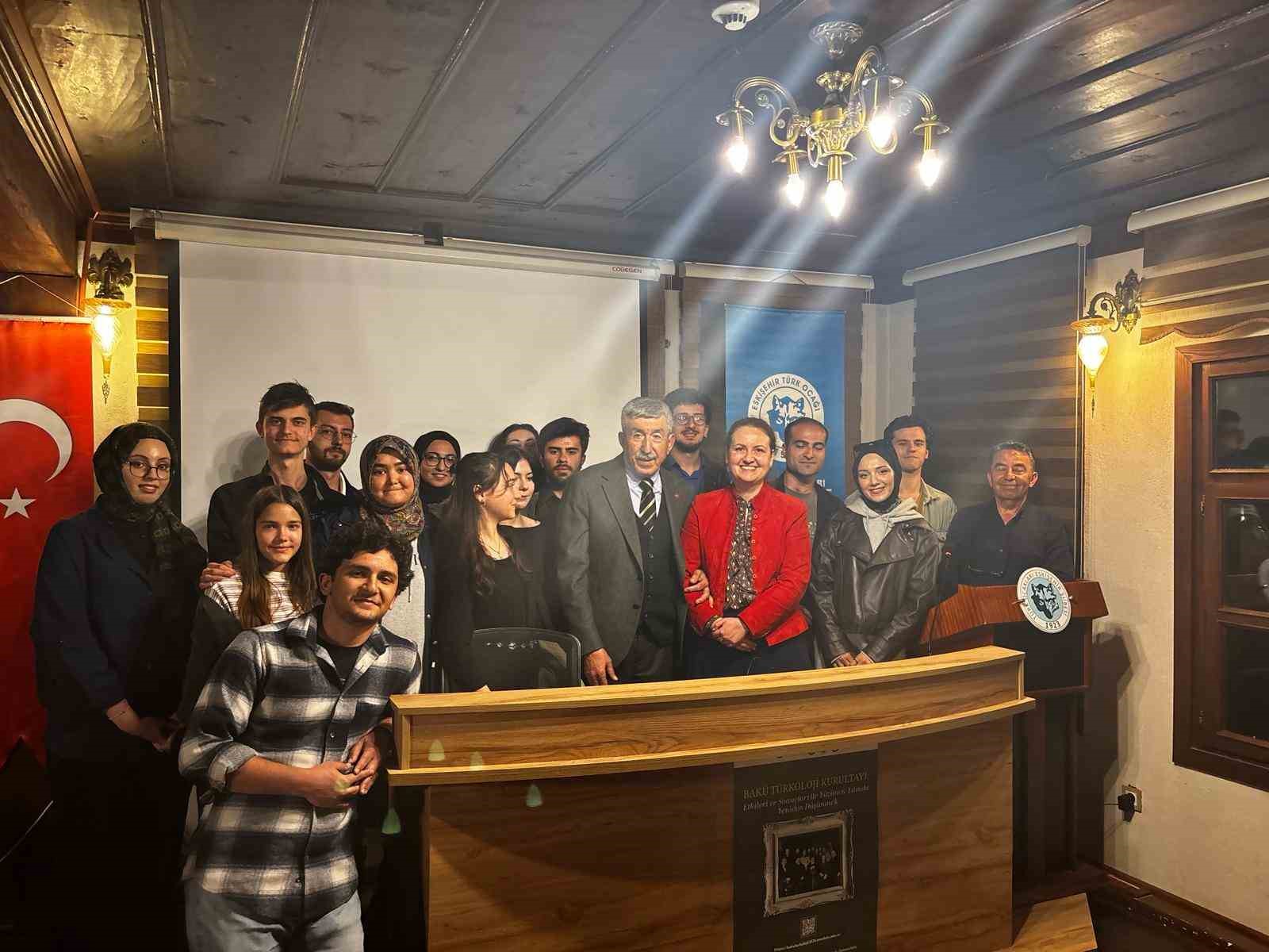 Prof. Dr. Demirk&ouml;z: "&Ouml;n&uuml;m&uuml;zdeki 50 yılda politika jeo değil, astro olacak"
