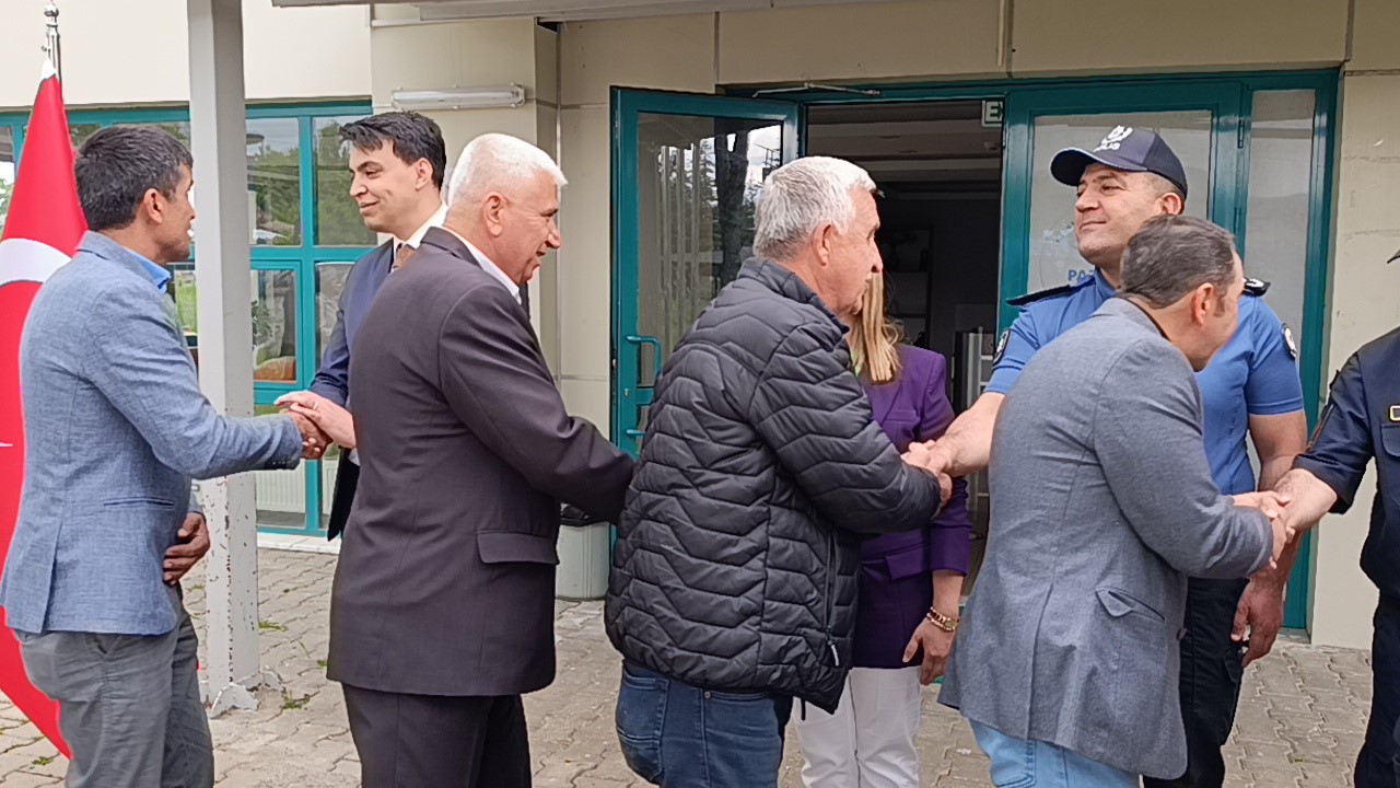 Pazaryeri&rsquo;nde bayramlaşma coşkusu

