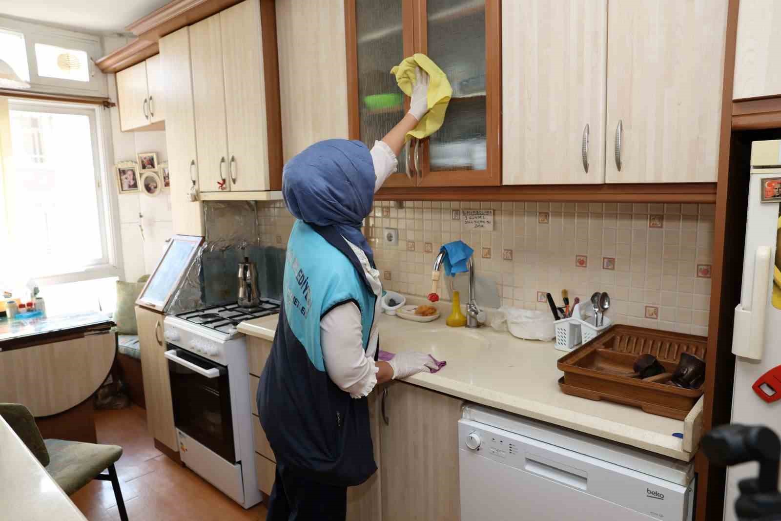 Akdeniz Belediyesinden gönülleri ısıtan bayram hediyesi