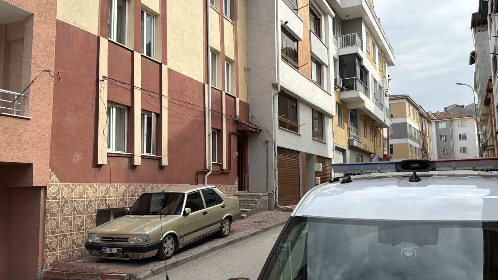 Kombi bakımı i&ccedil;in gittiği evde kabusu yaşadı: Tartışma sonrası darbedildi
