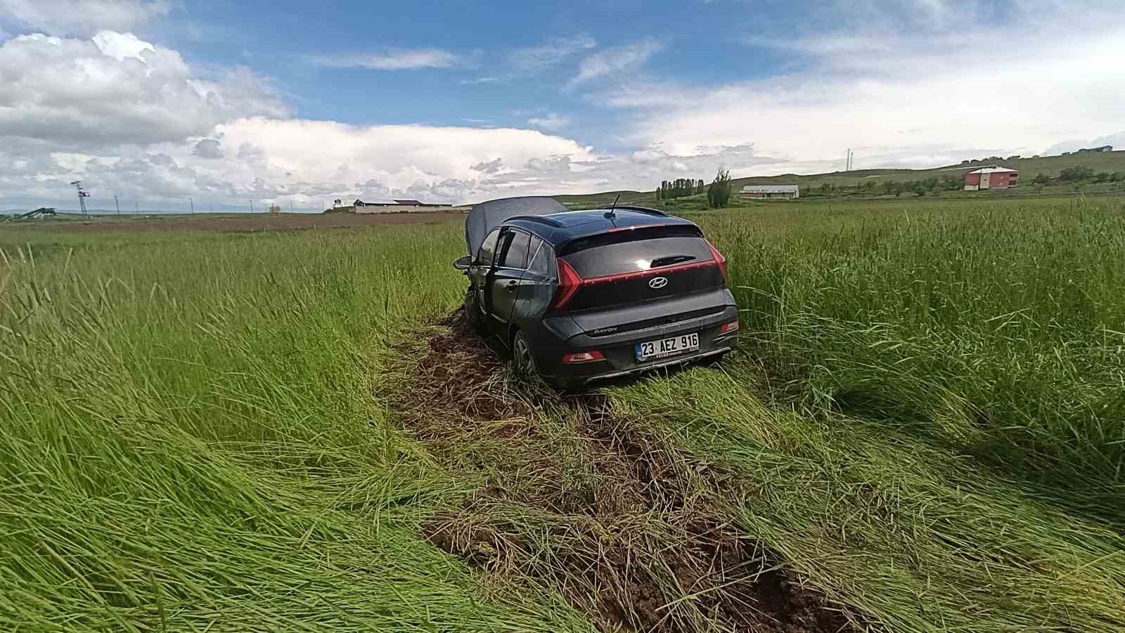 Sivas’ta trafik kazası: 1’i çocuk 3 yaralı