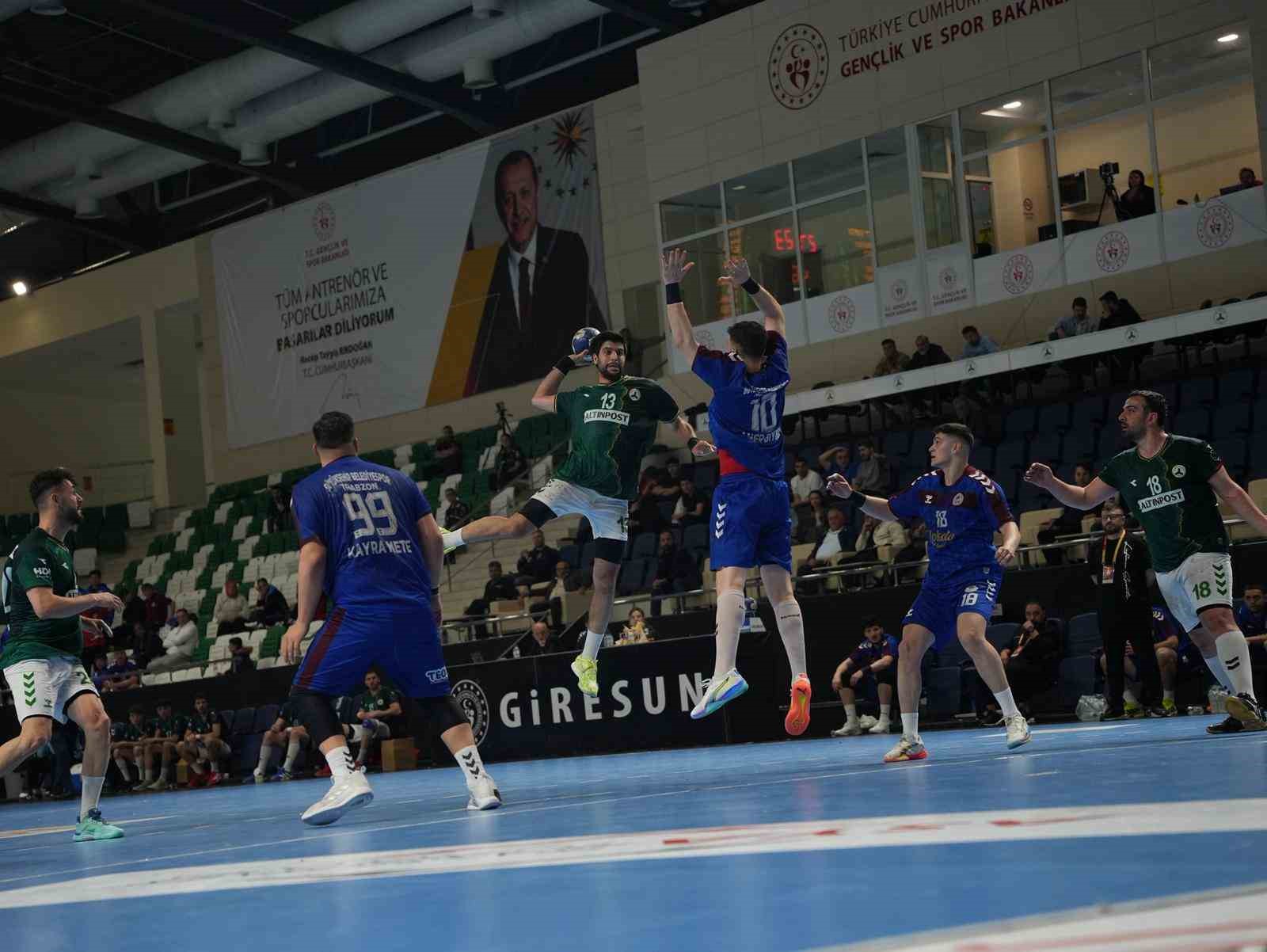 THF Erkekler Hentbol Süper Ligi: Giresunspor: 32 - Trabzon Büyükşehir Belediyesi: 32