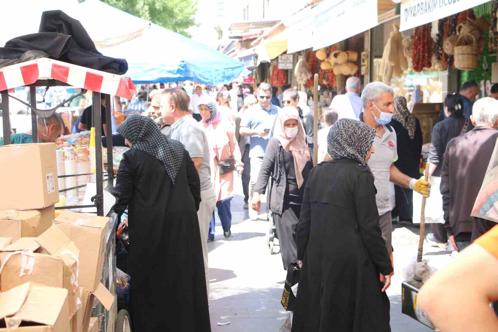 Diyarbakır’da bayram hareketliliği