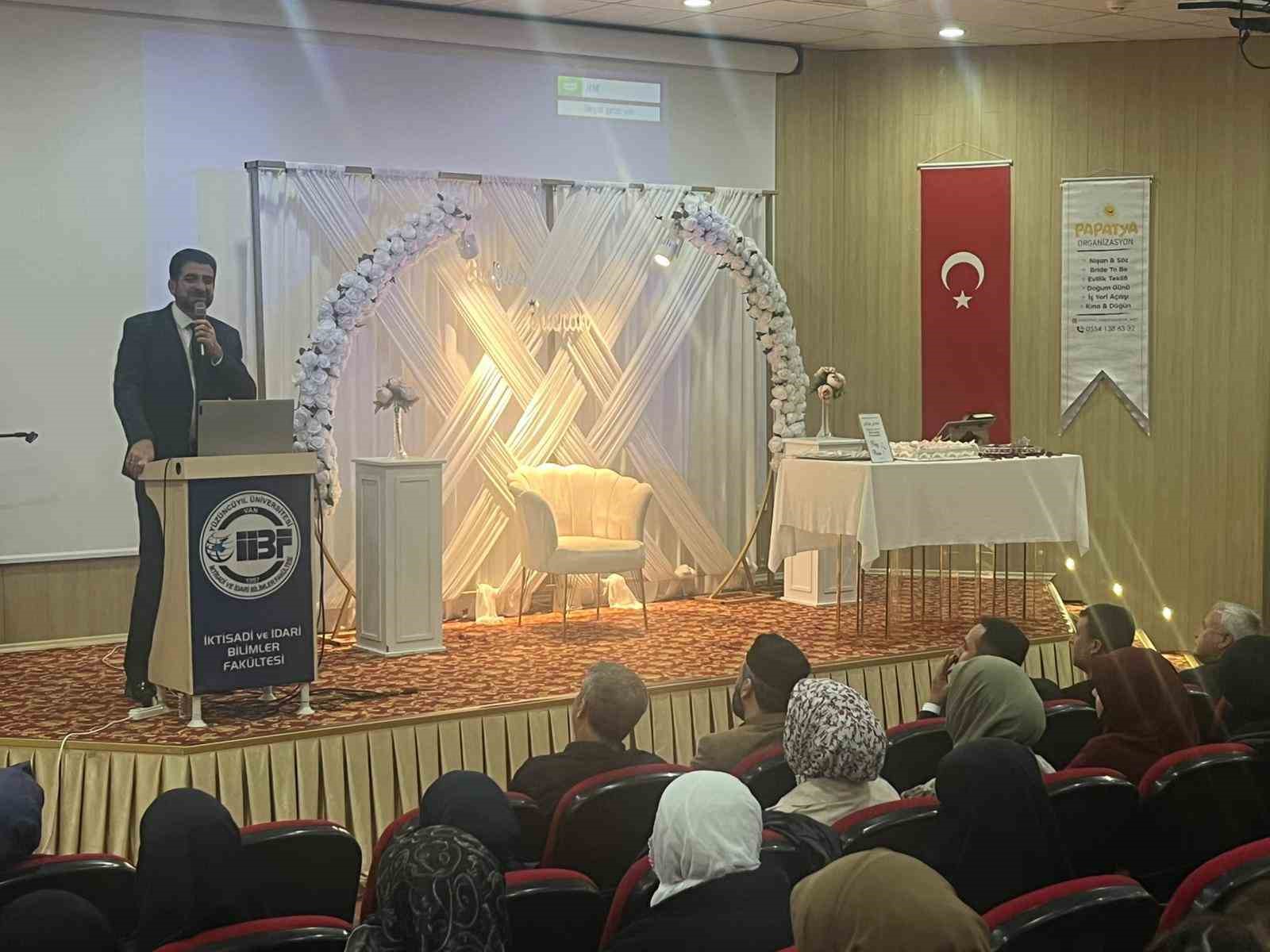 Van YY&Uuml; kamp&uuml;s&uuml;nde bir ilk: Hafızlık ta&ccedil; takma heyecanı

