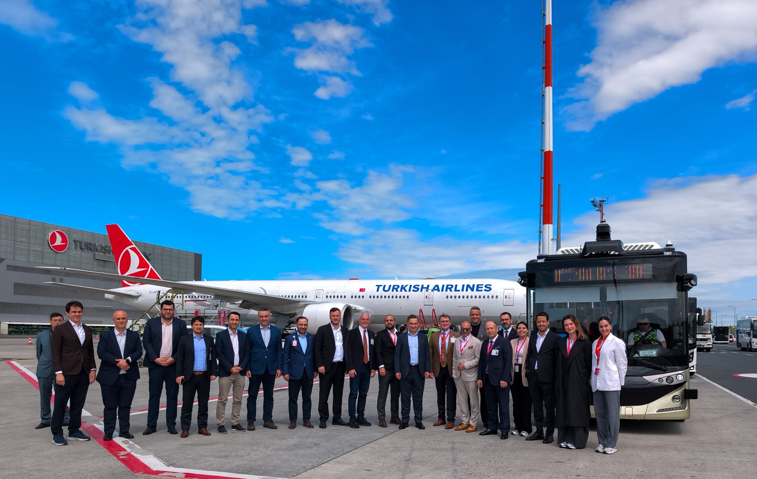 Karsan otonom teknolojisini toplu ulaşımdan sonra havalimanlarına da taşımayı sürdürüyor
