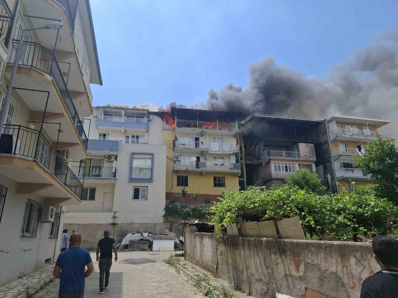 Aydın&rsquo;da ev yangını
