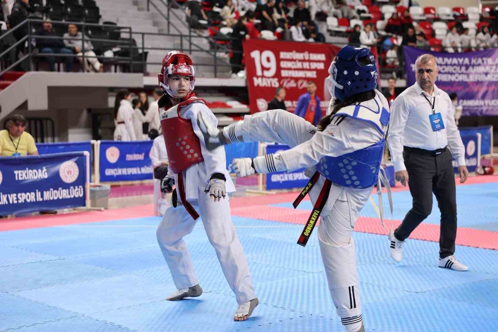 Tekirdağ’da taekwondo şöleni: 7 İlden 365 sporcu Tekirdağ’da buluştu