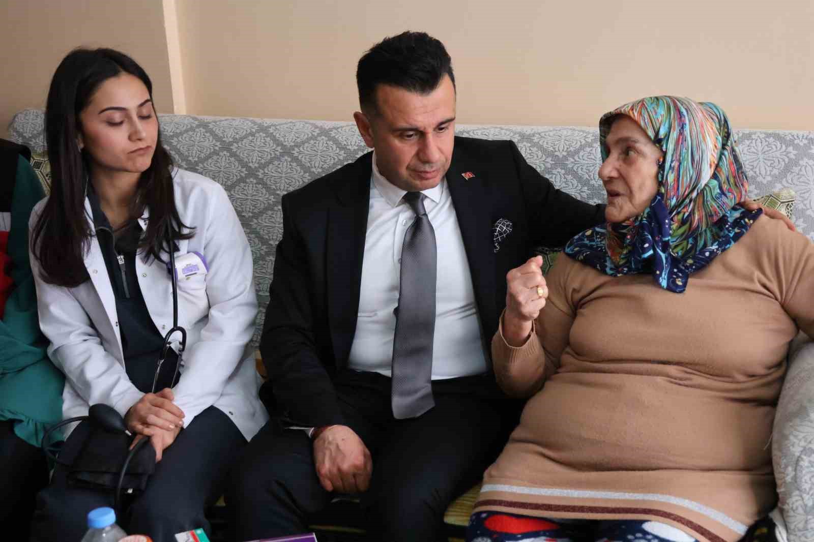 Kurban bayramı öncesi çınarların kapısı vefayla çalındı