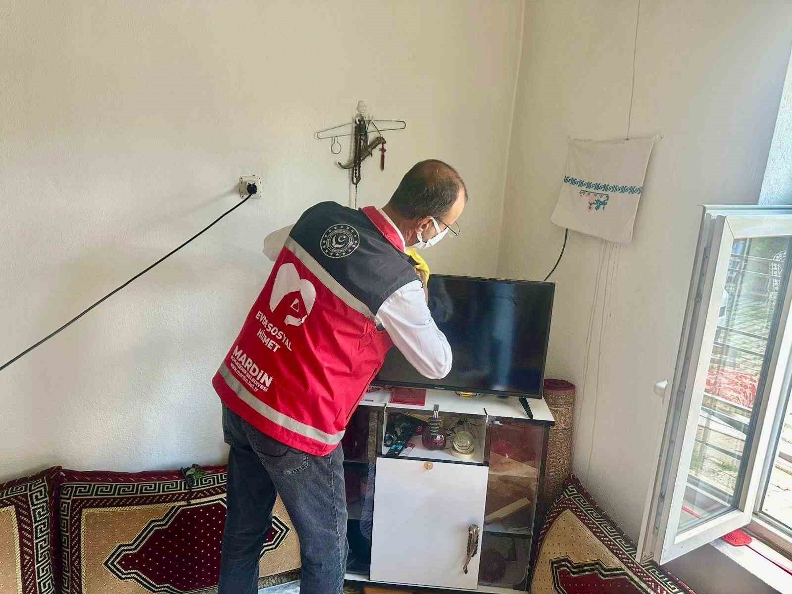 Mardin Büyükşehir Belediyesinden yaşlı vatandaşlara bayram öncesi destek