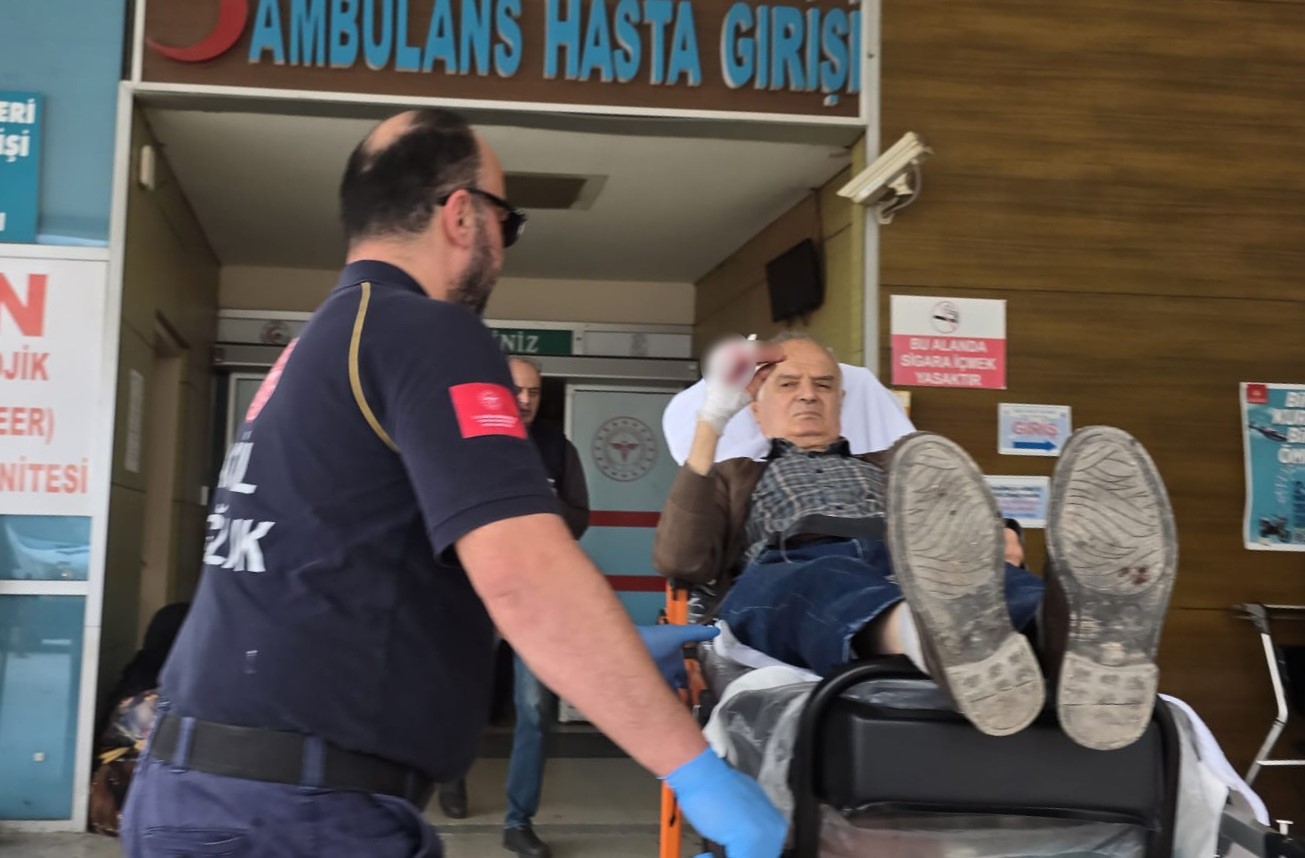 Elini bıçkı makinesine kaptırdı, parmağı koptu