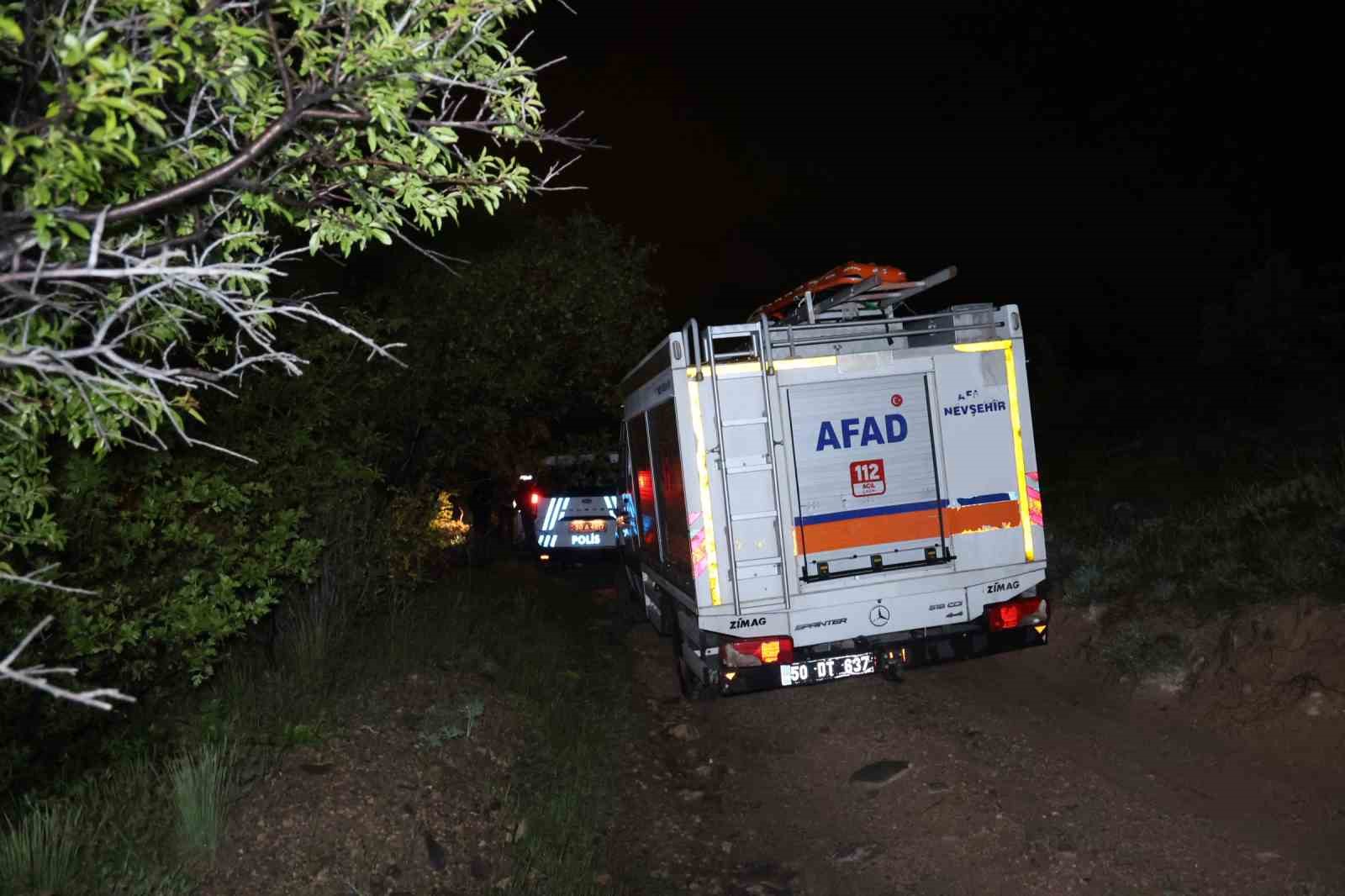 Nevşehir&rsquo;de 1230 rakımlı tepede mahsur kalan kadın kurtarıldı

