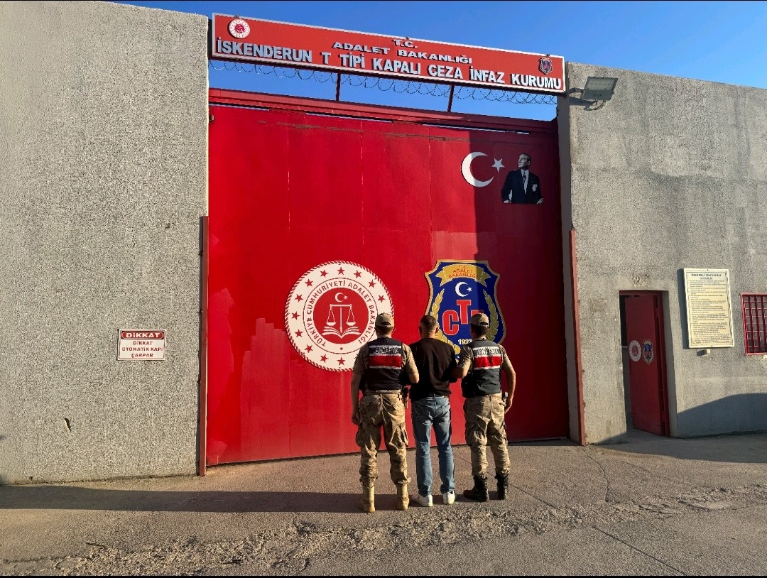 İskenderun’da uyuşturucu tacirine operasyon
