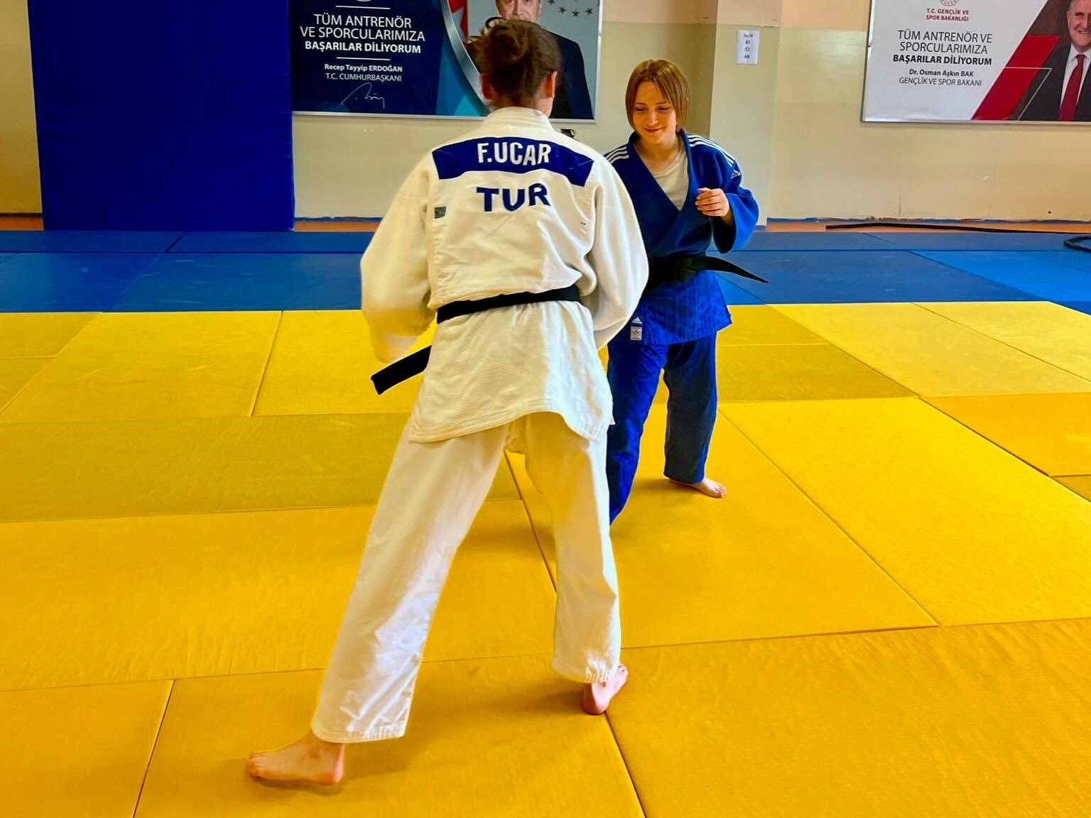 Bilecik’te judo turnuvasında madalyalar sahiplerini buldu
