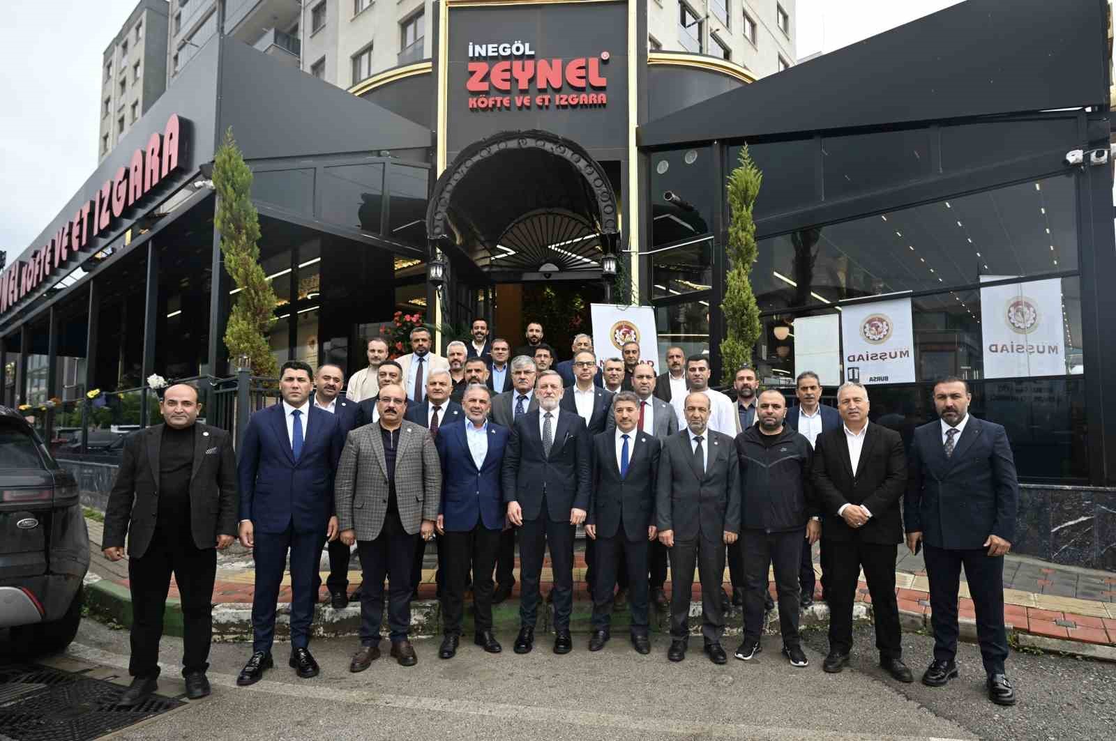 Başkan Burkay MUŞSİAD üyeleri ile buluştu