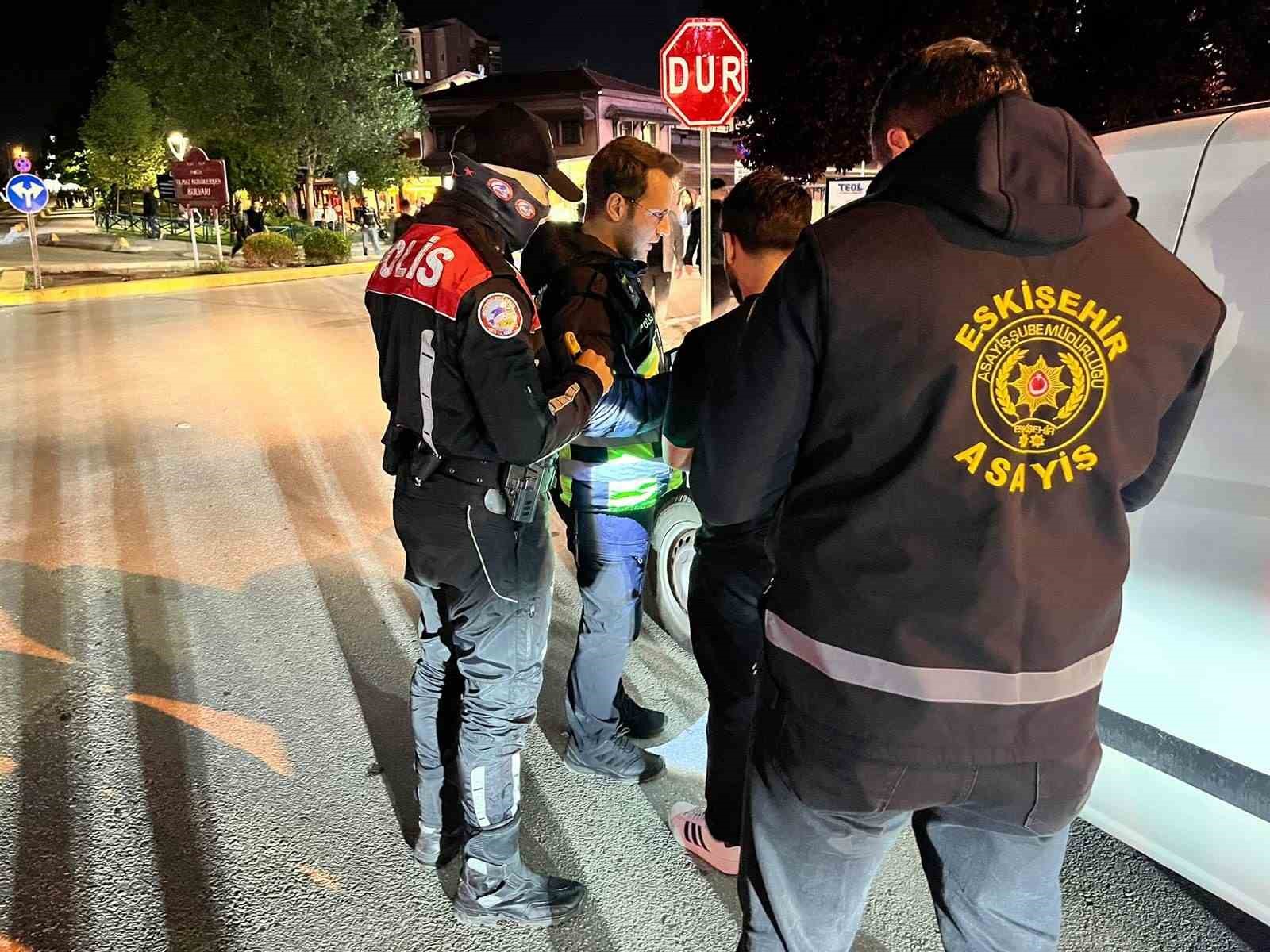 Eskişehir’de bayram öncesi geniş çaplı asayiş ve trafik uygulaması