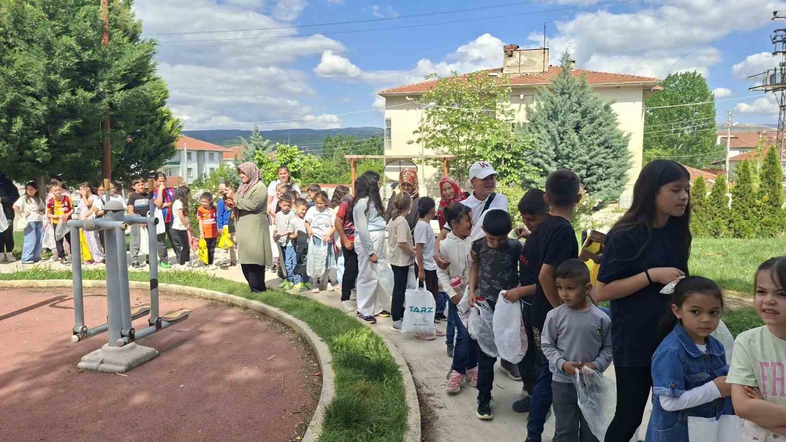 Kütahya Hisarcık’ta bayram arifelerinde "Holo" geleneği asırlardır yaşatılıyor
