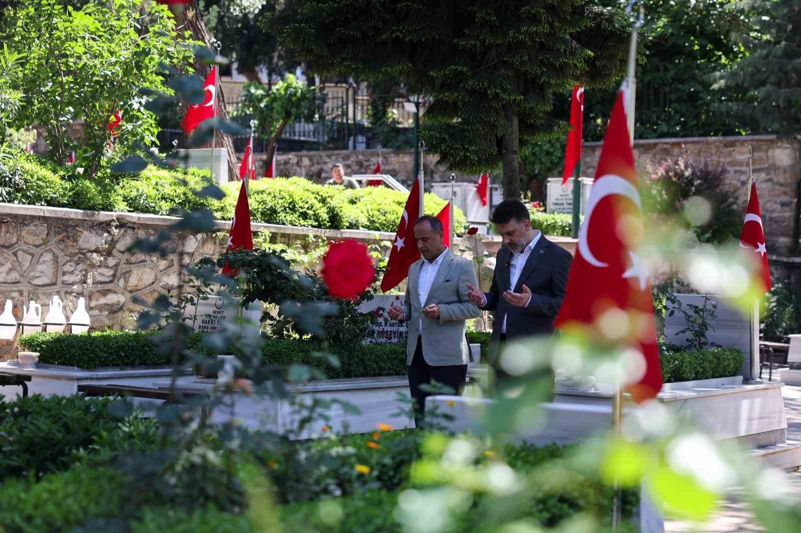 Başkan Vekili Şahin Biba’dan şehitlik, esnaf ve itfaiye ziyareti