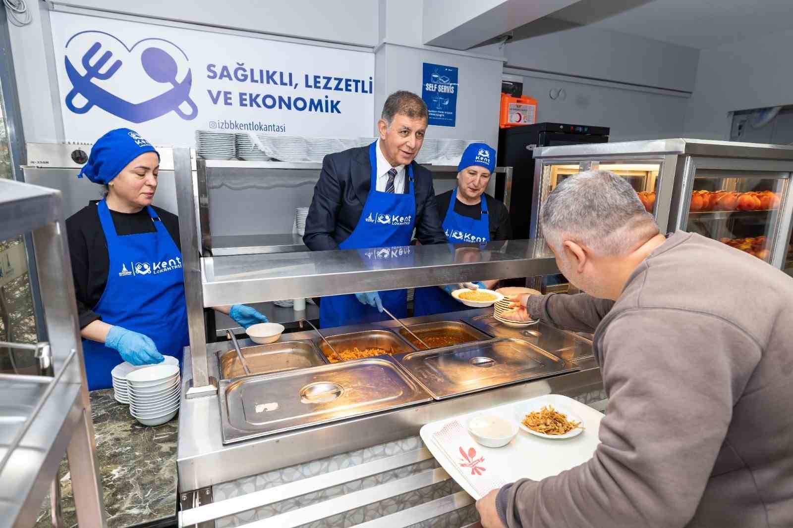 İzmir’in Kent Lokantaları dar gelirliyi rahatlattı