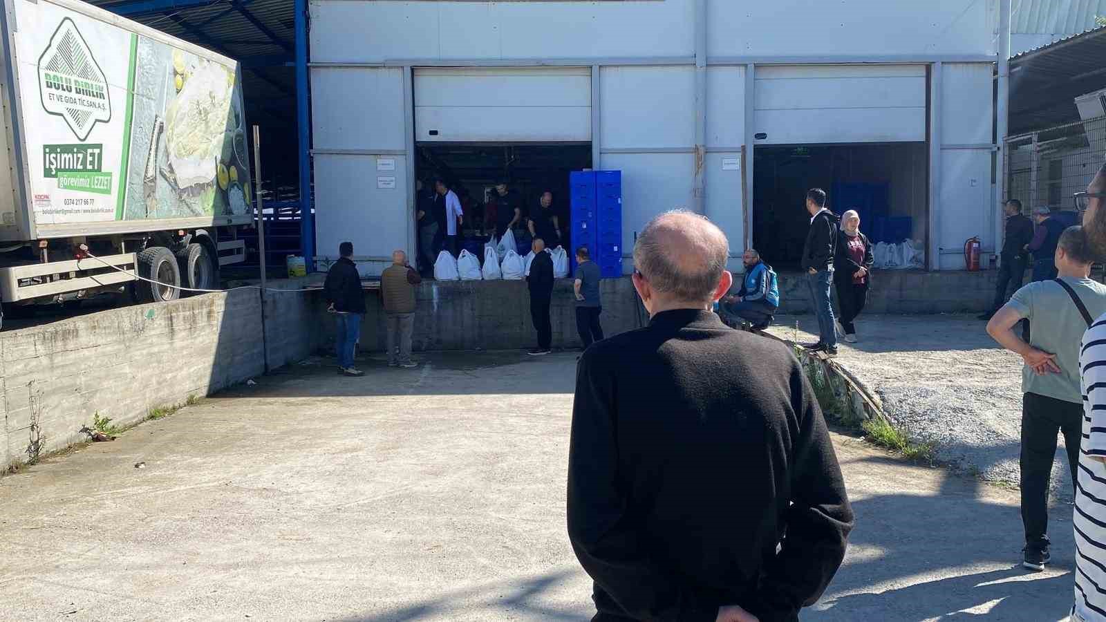 Bolu’da ilk kurban kesimleri yapıldı