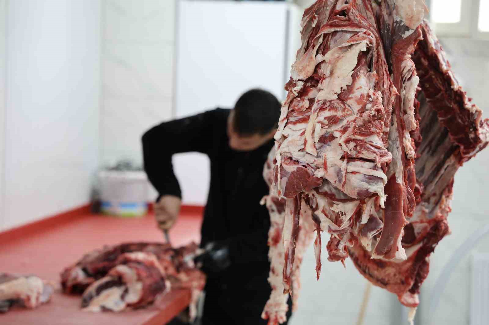Etin kalitesini bozup proteinini d&uuml;ş&uuml;rmeyin
