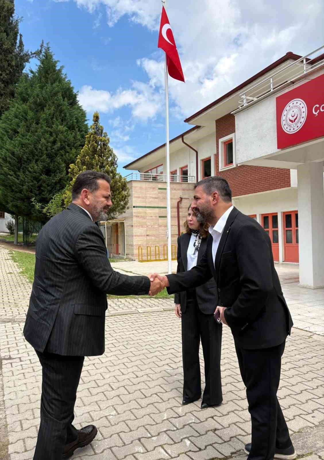 Aile ve Sosyal Hizmetler İl M&uuml;d&uuml;r&uuml; İlhan: "Hizmetlerin kalitesini artırmak adına kurumlarımızdaki &ccedil;alışmalarımızı titizlikle s&uuml;rd&uuml;r&uuml;yoruz"
