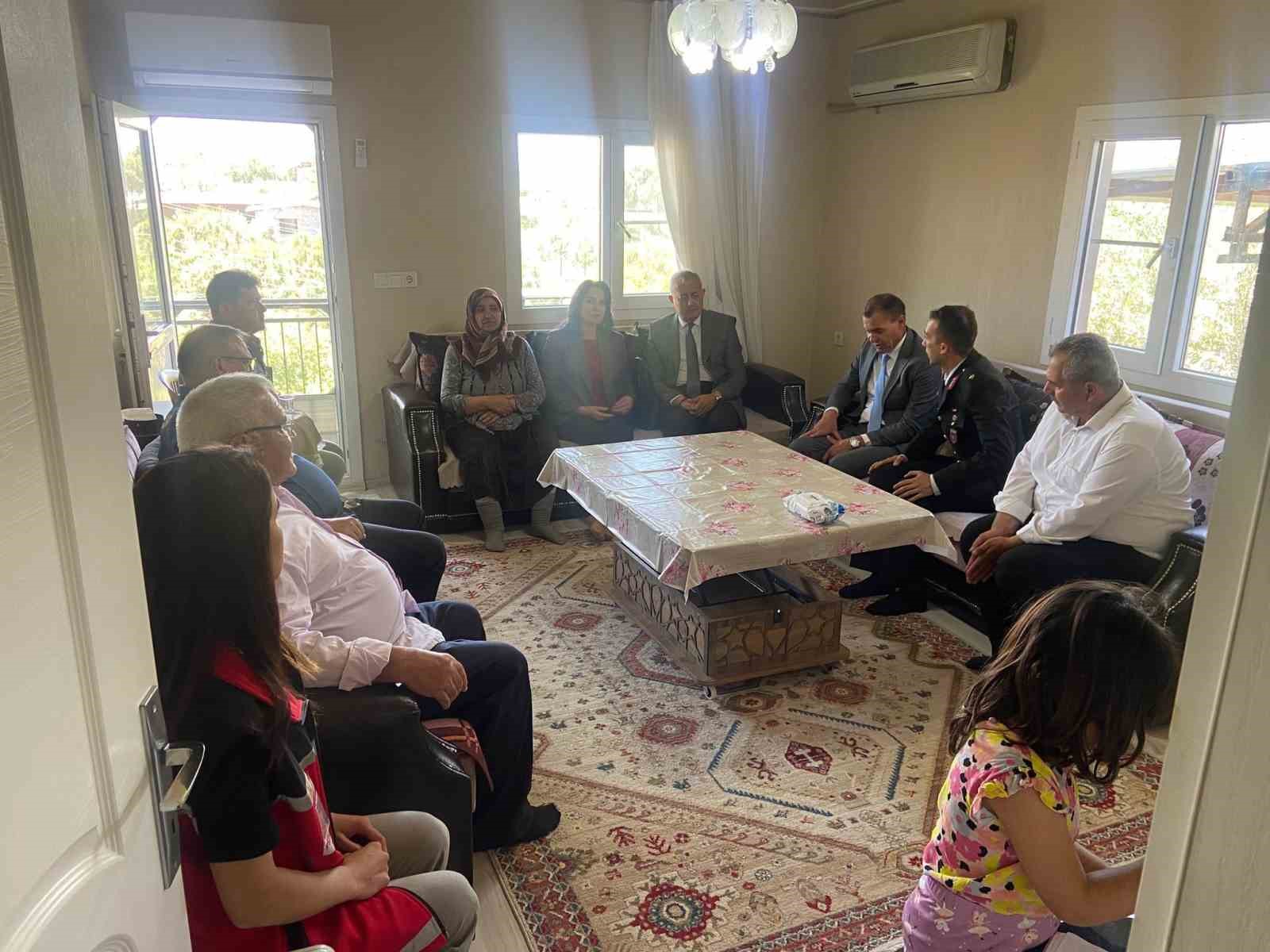 Kaymakam Güngör’den şehit ailelerine bayram ziyareti