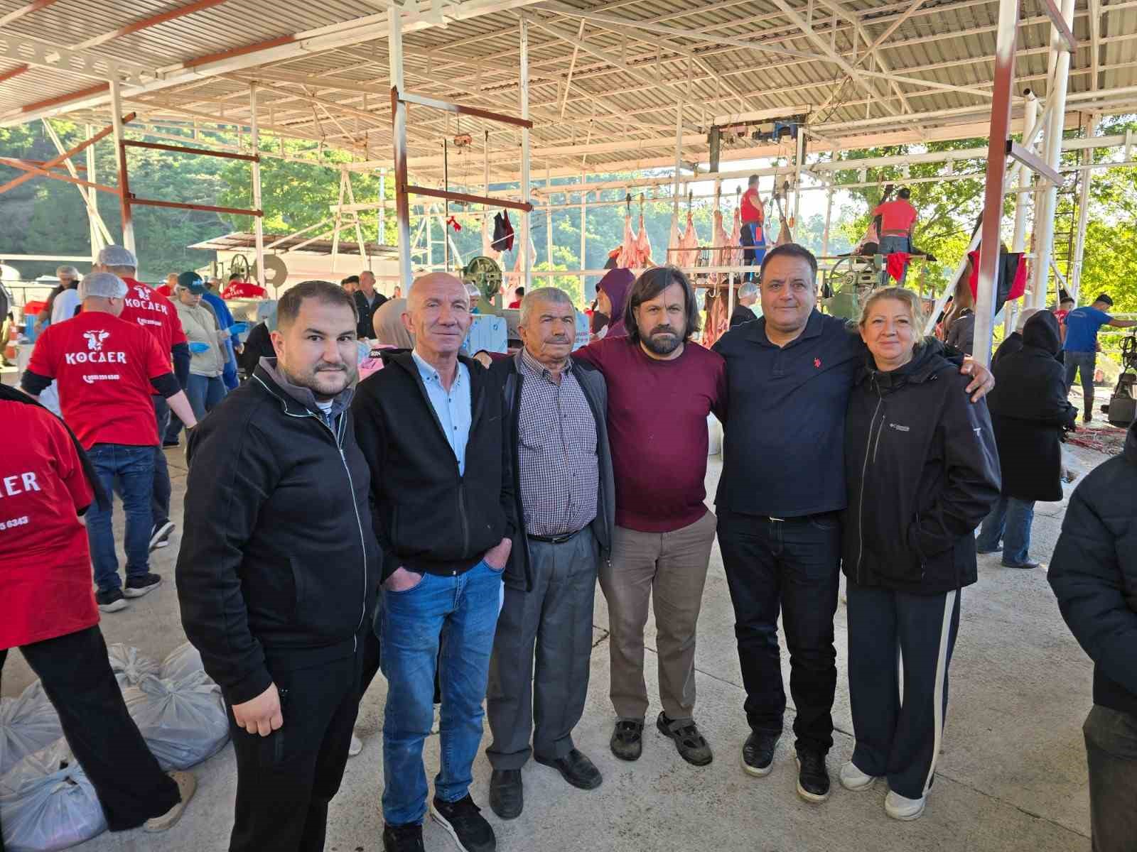 Kurban kesiminde yine çiftlikler tercih edildi