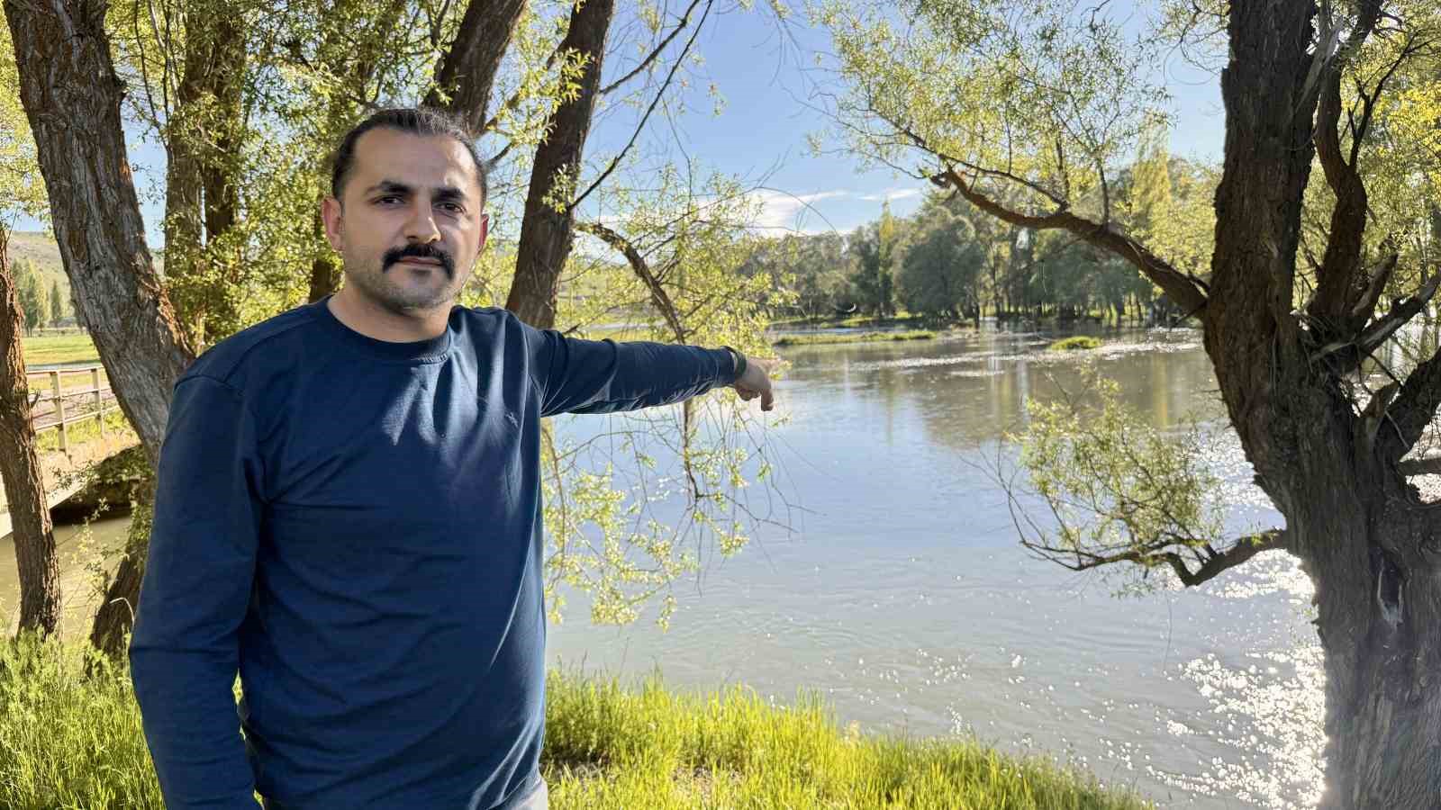 ’Su akar yolunu bulur’ ifadesi gerçek oldu, Yılmaz ırmağı taştı tarım arazileri sular altında kaldı