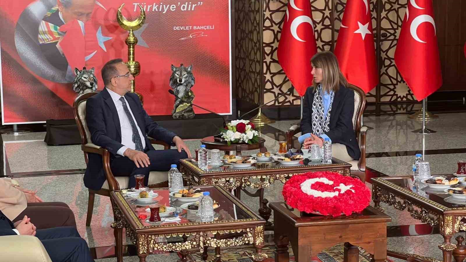 AK Parti’den, MHP’ye bayram ziyareti